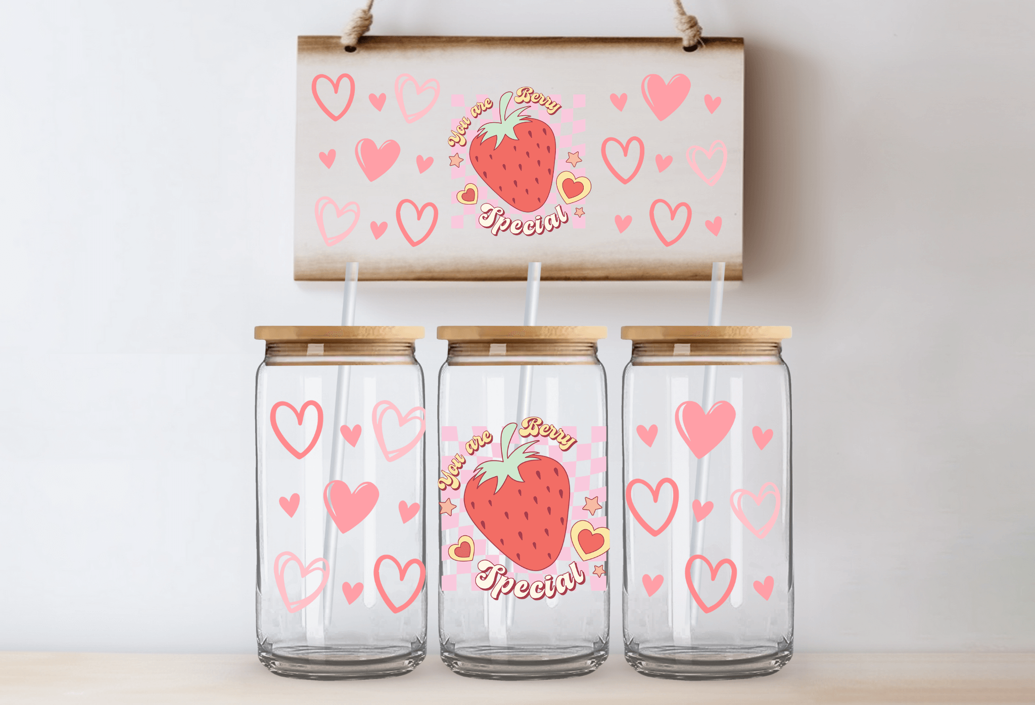 Strawberry heart - 16oz UVDTF cup wrap